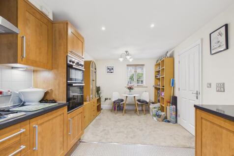 Wingfields, Downham Market, Norfolk, PE38 9AR photo 3