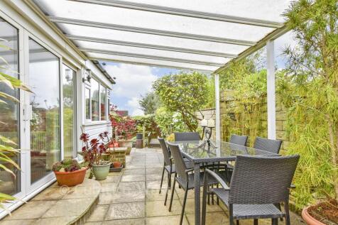 Patio / Decking