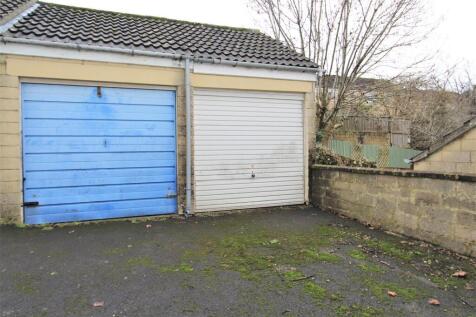Garage.jpg