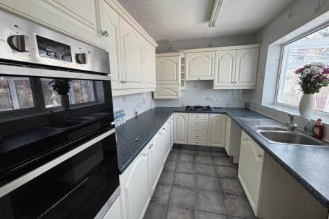 Gannet Road, Worle, Weston-super-Mare photo 4