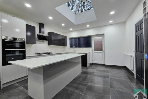 Coronation Road, Selly Oak, Birmingham photo 4