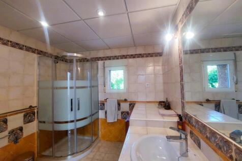 Property Image 50