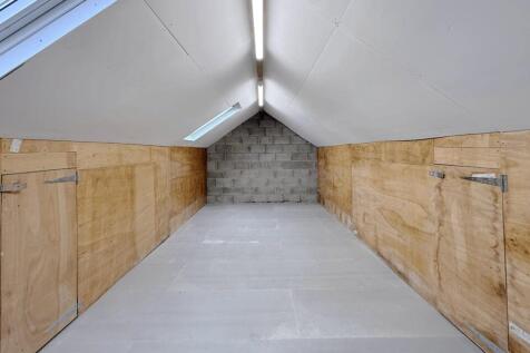 storage barn to let_lymm_cheshire.png