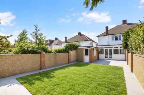 Davidson Frost-Wellings, DFW, Curzon Avenue, Garde