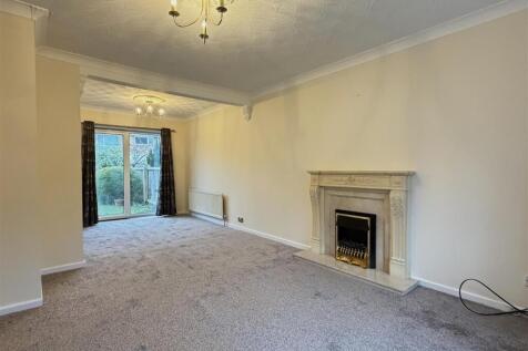 20 Belsay Court-10.jpg