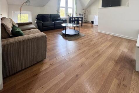 Call 02920 668585 to secure your viewing _2