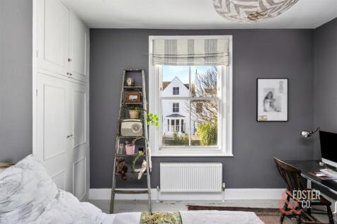 Albany VIllas, 8-005.jpg