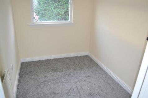 Bedroom 3 (Medium).JPG