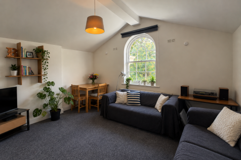 1-bed house on Ullet Road, Sefton Park, Liverpool, £725/mo