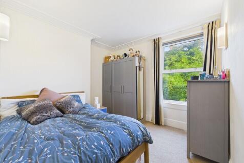 Pittville Lawn, Cheltenham, GL52 2BP photo 5