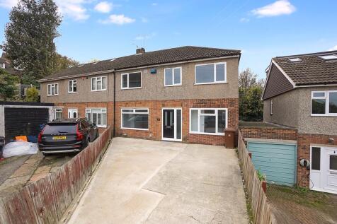 5 bedroom House for rent
