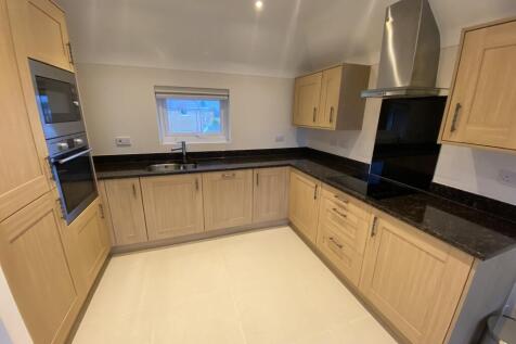 Bulkhead Drive, Fleetwood - " AVAILABLE WITH ZERO DEPOSIT " photo 3