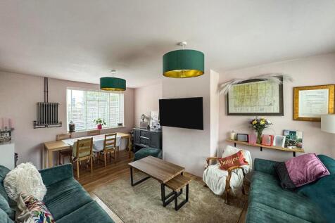 Family/Dining Room