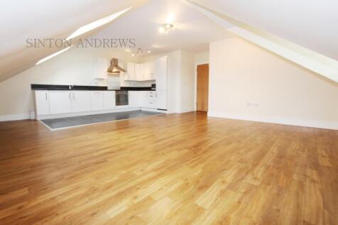 Manor House Court, Golden Manor, Hanwell, W7 photo 4