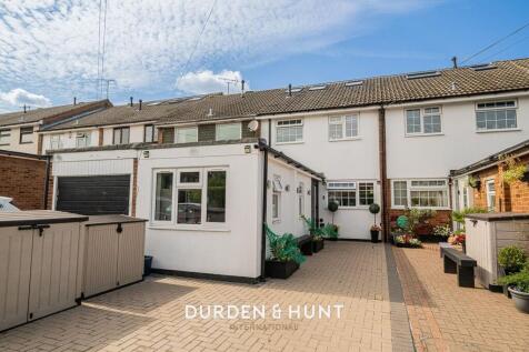 Loughton, IG10 - property photo