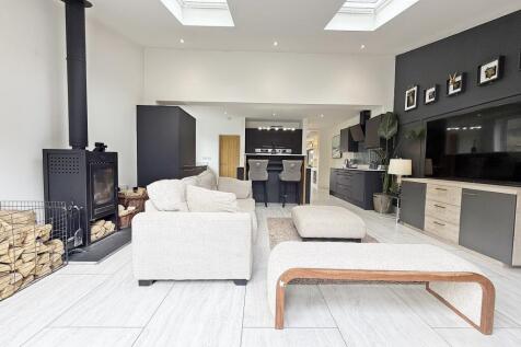 Kitchen/Diner/Family Room