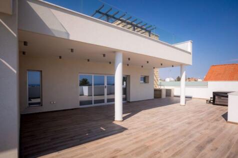 Large Veranda