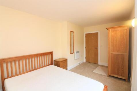 Docklands Court.jpg