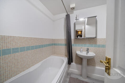 3fe66086-1a67-423...