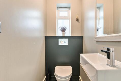 1315266-21-685d2418794fd