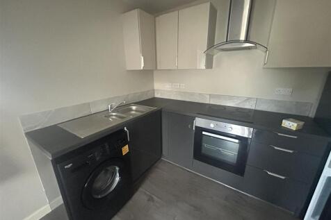 Danelaw Court, Hinckley photo 4