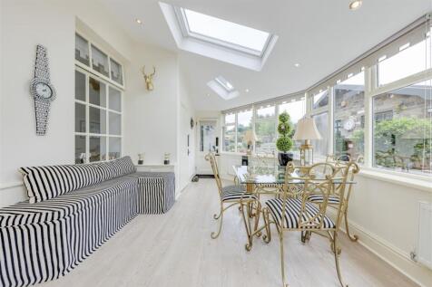 Conservatory / Sun Room