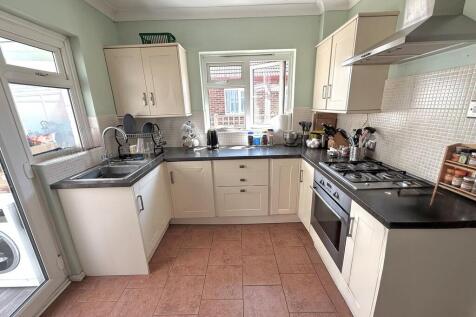 50 Palmer Road Ki...