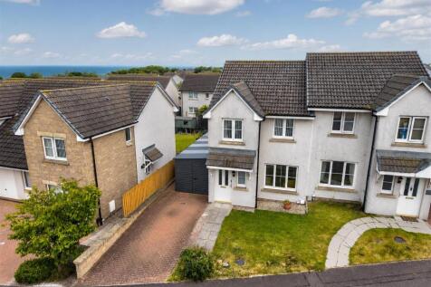 27 Provost Milne Gardens Arbroath-1.jpg