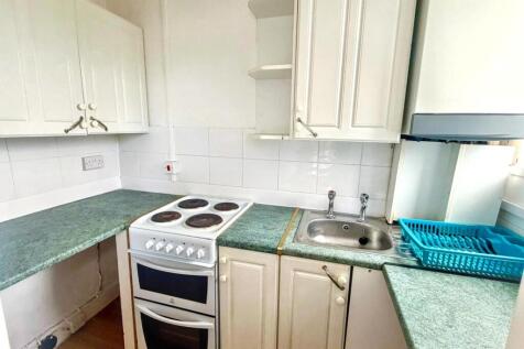 Old Golf Road, Rhyl, Denbighshire, LL18 photo 3