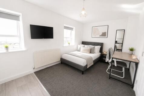 West Water Crescent, Peterborough, PE7 8LT photo 4