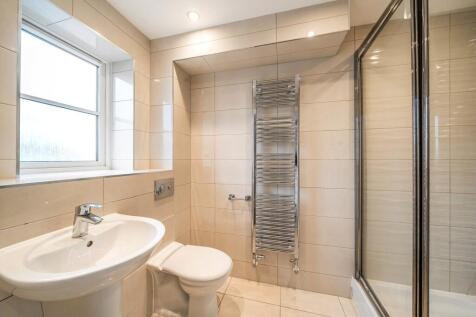 1375255-5-6904cc7...