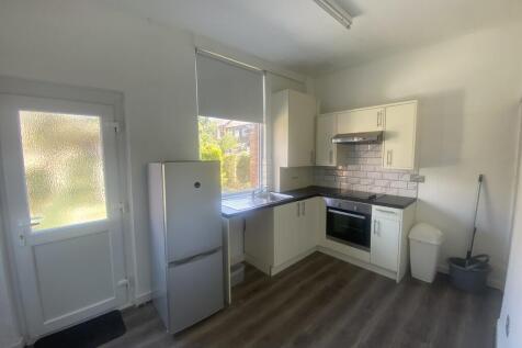 Cromwell Street, Heaton Norris photo 3