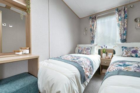 Abi Langdale Lodge N07 Lrg 7.jpg
