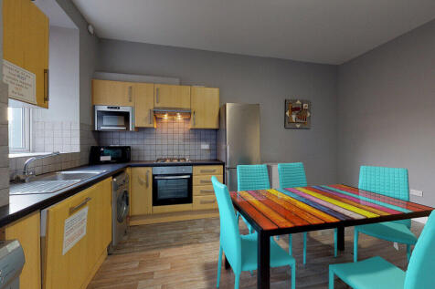 1A North Friary House photo 4