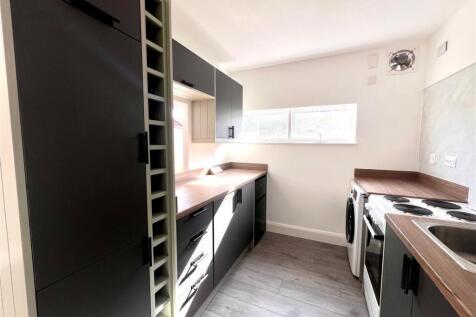 Holgate, Basildon photo 3