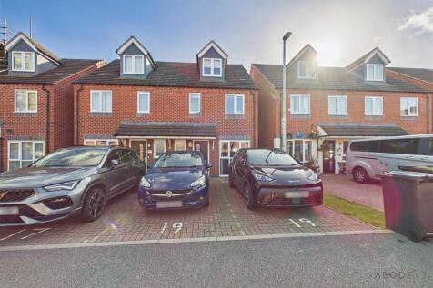 CAM06344G6-PR0116-STILL028.jpg
