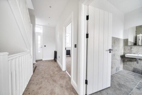 Fransfield Grove, Sydenham, London, SE26 photo 4