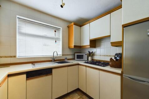 CAM02060G0-PR0209...