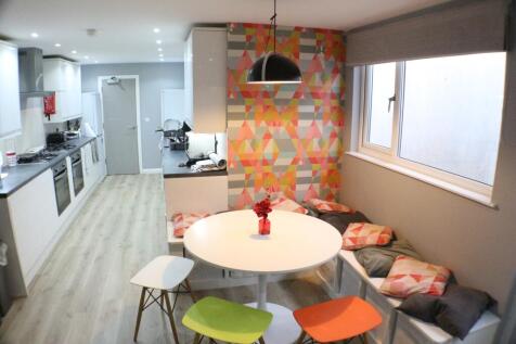 8-bed terraced on Letty Street, Cathays, £4,600/mo