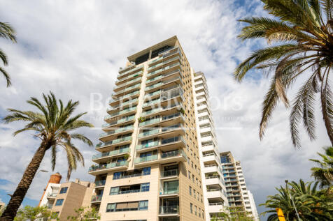 piso-alto-con-terraza-increibles-vistas-al-mar-...