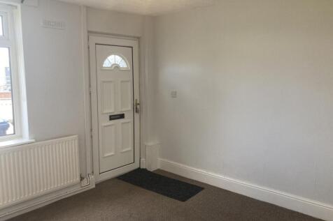 Doxey Road, Stafford, ST16 2EW photo 5
