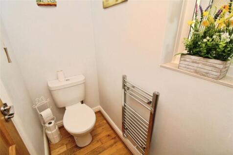 Cloakroom/Wc