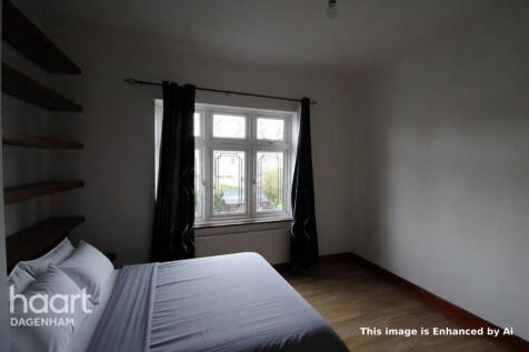 Cambeys Road, DAGENHAM photo 5