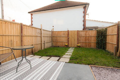 Back Garden 1of2