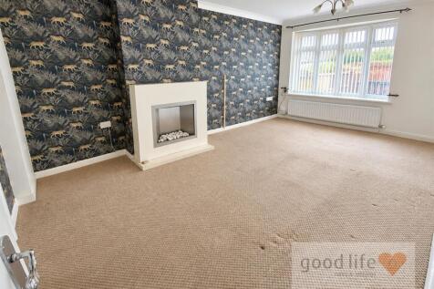20261006_202953061_iOS6 fairgreen close.jpg