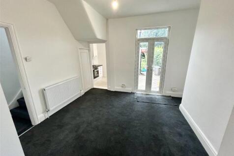 Sandhurst Road, London, SE6 photo 4