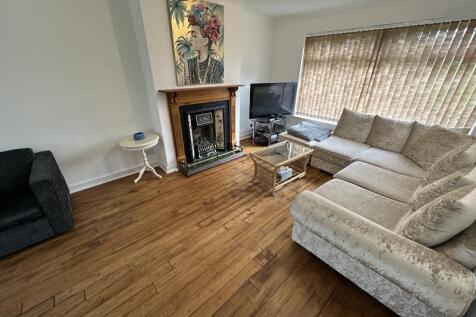 3 bedroom Property for sale