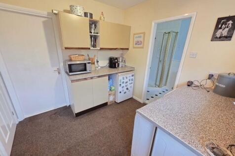 Utility Room Additional Image