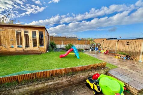 PHOTO-2025-12-08-10-13-04 (16).jpg