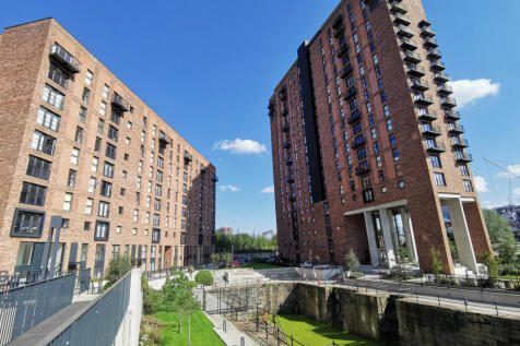 1 bed apartment to rent Wilburn Basin, Salford M5